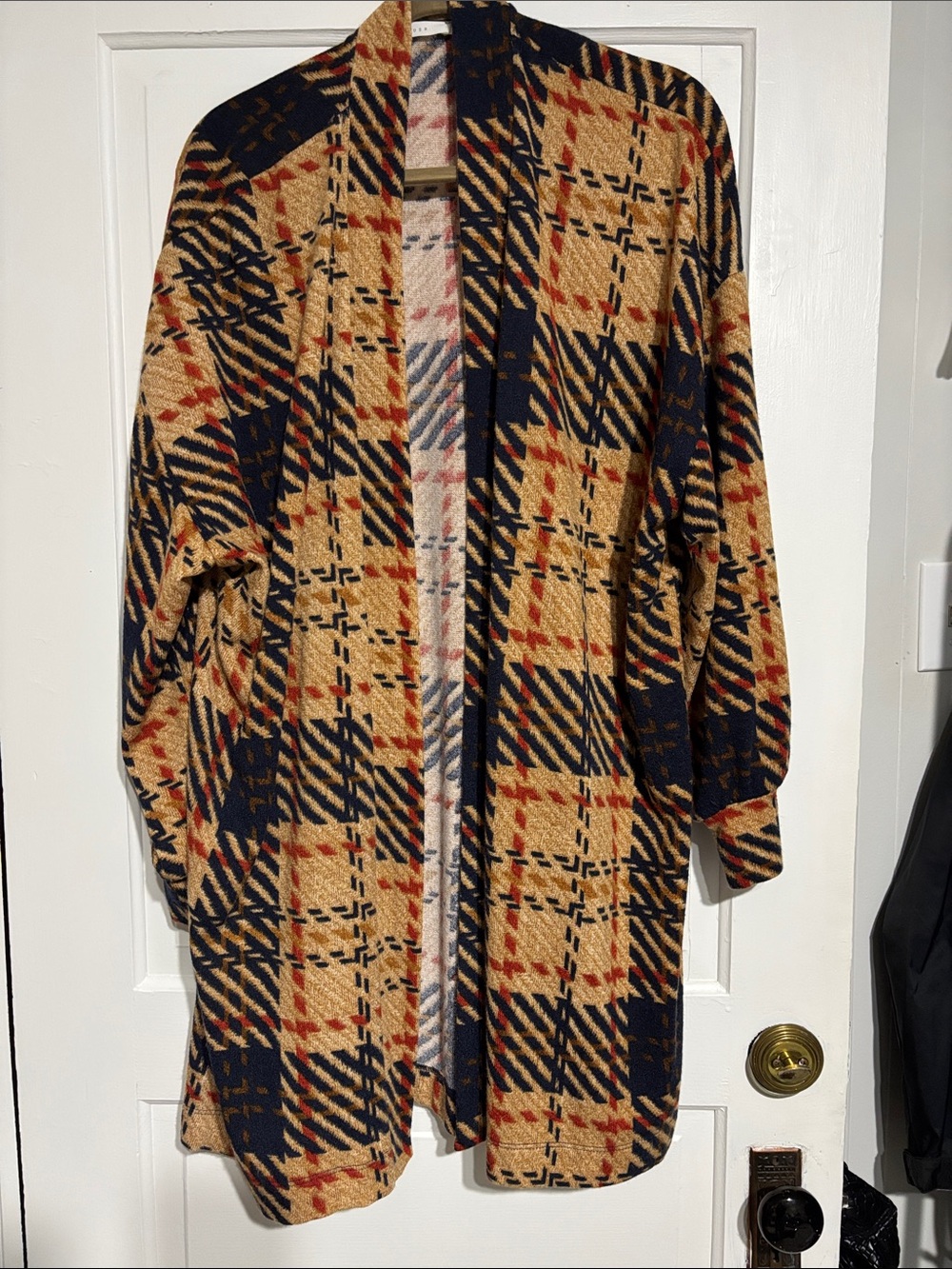 Lush Open-Front Plaid Coatigan in Camel, Navy & Rust